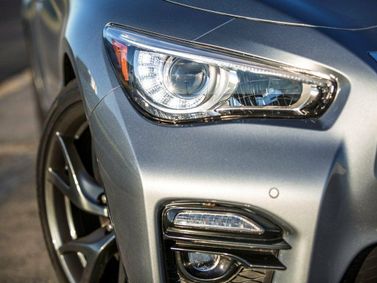 Infiniti Q50 I، سيدان — المصباح الأمامي