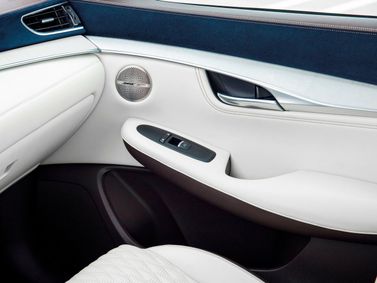 Infiniti QX50 ثانياً، دفع رباعي 5 أبواب — تفصيل داخلي