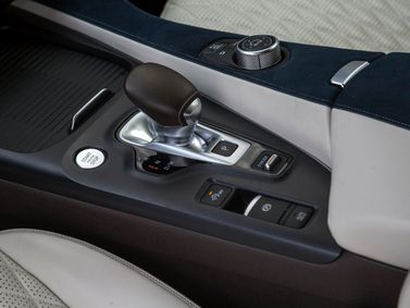 Infiniti QX50 ثانياً، دفع رباعي 5 أبواب — محدد ناقل الحركة