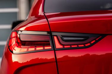 Infiniti QX55، دفع رباعي 5 أبواب — المصباح الخلفي