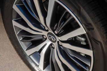 Infiniti QX60 ثانياً، دفع رباعي 5 أبواب — جنط العجلة