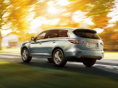 Infiniti QX60 I، دفع رباعي 5 أبواب — منظر خلفي أيمن