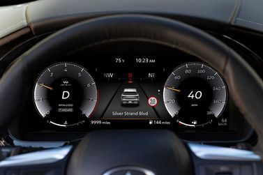 Infiniti QX60 ثانياً، دفع رباعي 5 أبواب — لوحة العدادات