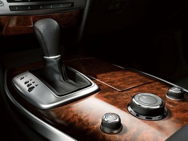 Infiniti QX60 I، دفع رباعي 5 أبواب — محدد ناقل الحركة