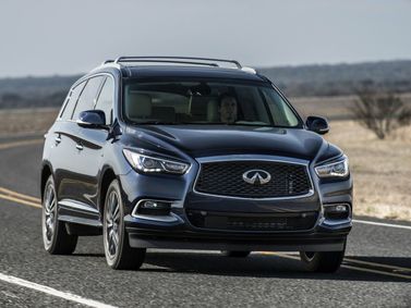 Infiniti QX60 أنا فيس ليفت، دفع رباعي 5 أبواب — منظر أمامي أيسر
