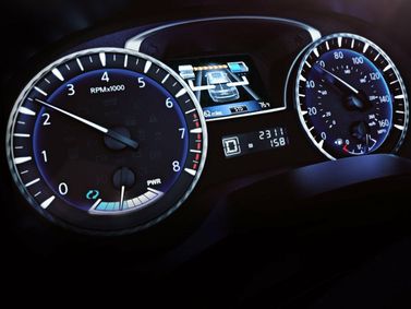 Infiniti QX60 I، دفع رباعي 5 أبواب — لوحة العدادات