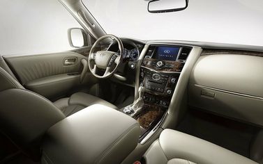 Infiniti QX80 I (Z62), Внедорожник 5 дв. — передняя панель