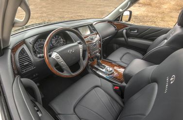 Infiniti QX80 I (Z62) Рестайлинг, Внедорожник 5 дв. — место водителя