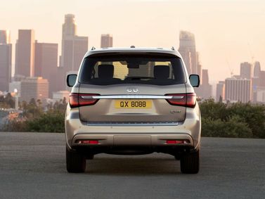 Infiniti QX80 I (Z62) Рестайлинг 2, Внедорожник 5 дв. — вид сзади