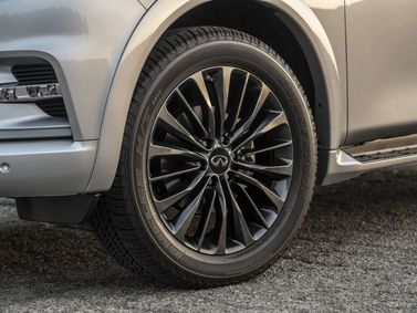 Infiniti QX80 I (Z62) Рестайлинг 3, Внедорожник 5 дв. — колёсный диск