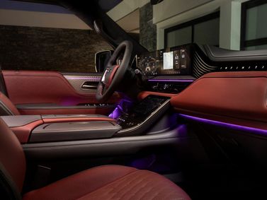 Infiniti QX80 II (Z63), Внедорожник 5 дв. — место водителя