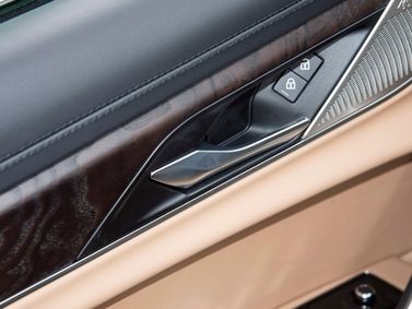 Jaguar XF II Рестайлинг, Седан L — деталь интерьера