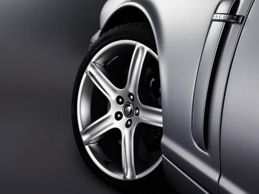 Jaguar XJ III (X350/X358), Седан — колёсный диск