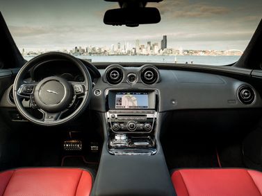 Jaguar XJR IV (X351), Седан — передняя панель