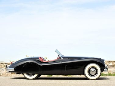 Jaguar XK XK140, Родстер — вид слева