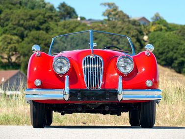 Jaguar XK XK140, Родстер — вид спереди