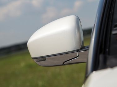 Jeep Compass ثانياً، دفع رباعي 5 أبواب — مرآة جانبية