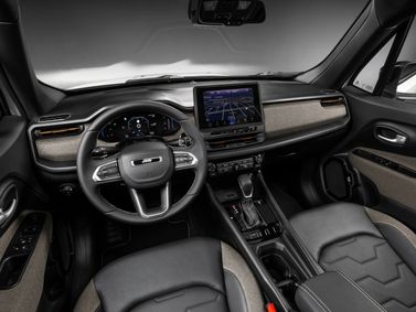 Jeep Renegade I Рестайлинг 2, Внедорожник 5 дв. — место водителя