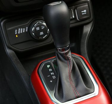 Jeep Renegade I Рестайлинг, Внедорожник 5 дв. — селектор коробки передач
