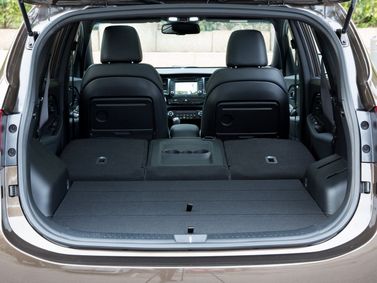 Kia Carens III (RP)، فان مدمج — حجرة الأمتعة