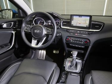 Kia Ceed III, Универсал 5 дв. — место водителя
