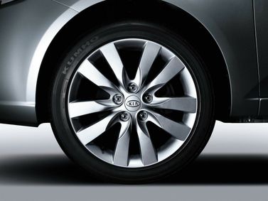 Kia Cerato ثانياً، سيدان — جنط العجلة