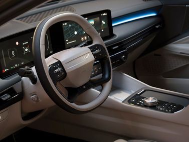 Kia K8 I Рестайлинг, Седан — место водителя