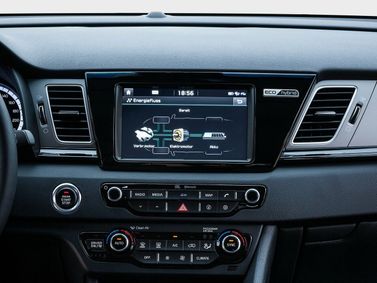 Kia Niro I, Внедорожник 5 дв. — экран мультимедийной системы
