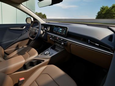 Kia Niro II Рестайлинг, Внедорожник 5 дв. — место водителя