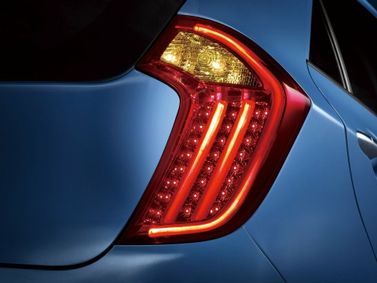 Kia Picanto ثانياً، هاتشباك 5 أبواب — المصباح الخلفي