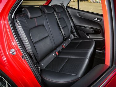 Kia Picanto III Рестайлинг, Хэтчбек 5 дв. — задние сиденья