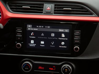Kia Rio IV (FB) Рестайлинг, Седан — экран мультимедийной системы