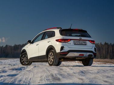 Kia Rio IV (FB) Рестайлинг, Хэтчбек 5 дв. X — вид сзади слева