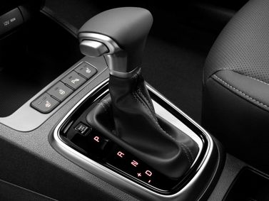 Kia Rio IV (FB) Рестайлинг, Хэтчбек 5 дв. X — селектор коробки передач