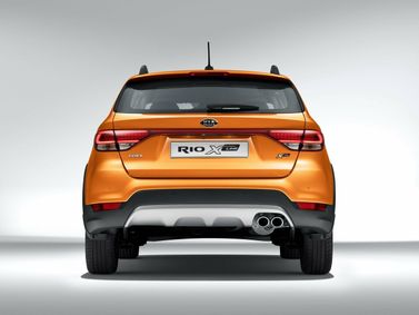 Kia Rio رابعاً، هاتشباك 5 أبواب X-Line — منظر خلفي