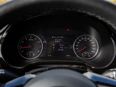 Kia Seltos I, Внедорожник 5 дв. — панель приборов
