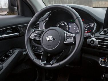 Kia Seltos I, Внедорожник 5 дв. — рулевое колесо