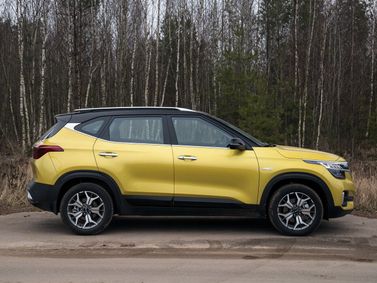 Kia Seltos I, Внедорожник 5 дв. — вид слева