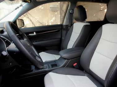 Kia Sorento II Рестайлинг, Внедорожник 5 дв. — место водителя