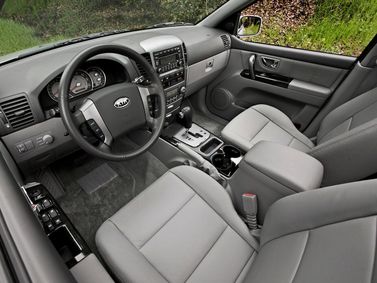 Kia Sorento I Рестайлинг, Внедорожник 5 дв. — место водителя