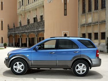 Kia Sorento I Рестайлинг, Внедорожник 5 дв. — вид слева