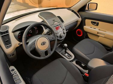 Kia Soul I، هاتشباك 5 أبواب — منطقة السائق