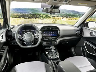 Kia Soul III Рестайлинг, Хэтчбек 5 дв. — место водителя