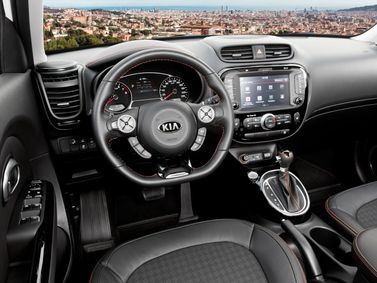 Kia Soul II Рестайлинг, Хэтчбек 5 дв. — место водителя