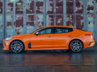 Kia Stinger I Рестайлинг, Лифтбэк — вид слева