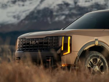Kia Telluride II، دفع رباعي 5 أبواب — منظر أمامي