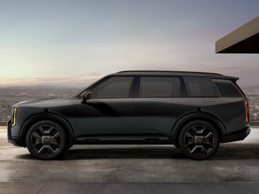 Kia Telluride II، دفع رباعي 5 أبواب — منظر من الجانب الأيسر