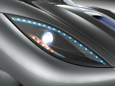 Koenigsegg Agera، تارغا — المصباح الأمامي