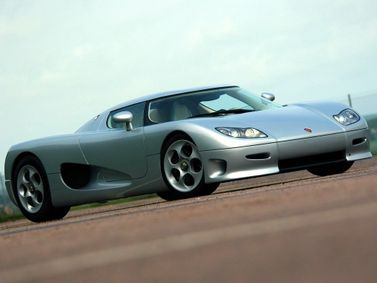 Koenigsegg CC8S، كوبيه — منظر أمامي أيمن