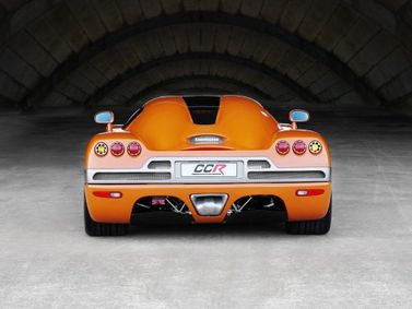 Koenigsegg CCR، كوبيه — منظر خلفي